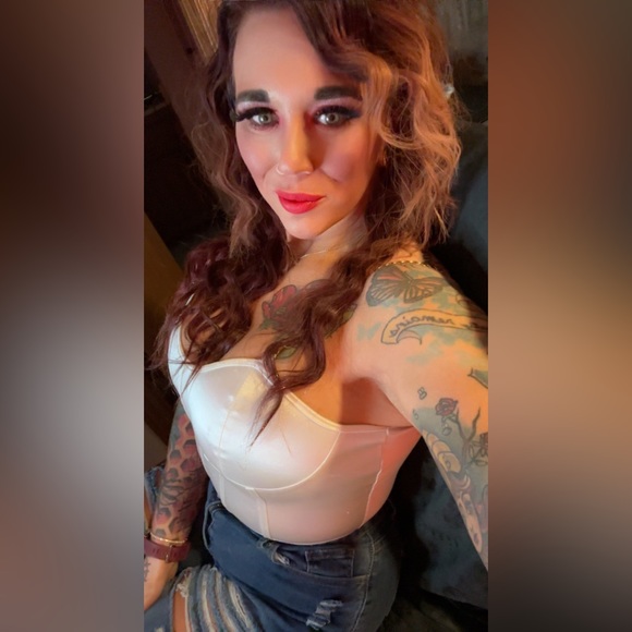 Meet your Posher, B! - Picture 8 of 13